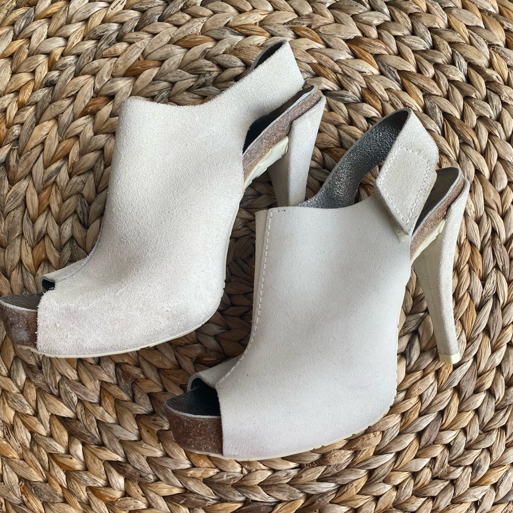 Pedro Garcia hidden platform suede open toe heels sandals